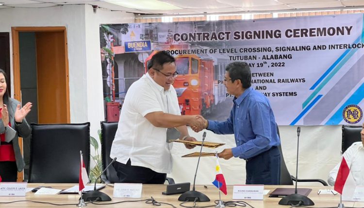 PT LRS Ekspor Teknologi Persinyalan SiLSafe 4000 ke Filipina