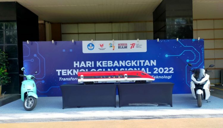 ITS Pamerkan GESITS dan Kereta Cepat pada Hakteknas 2022