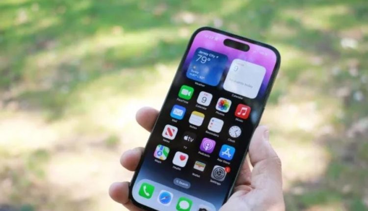 Apple Perbaiki Bug Aktivasi iOS 16 yang Pengaruhi Pembeli iPhone 14