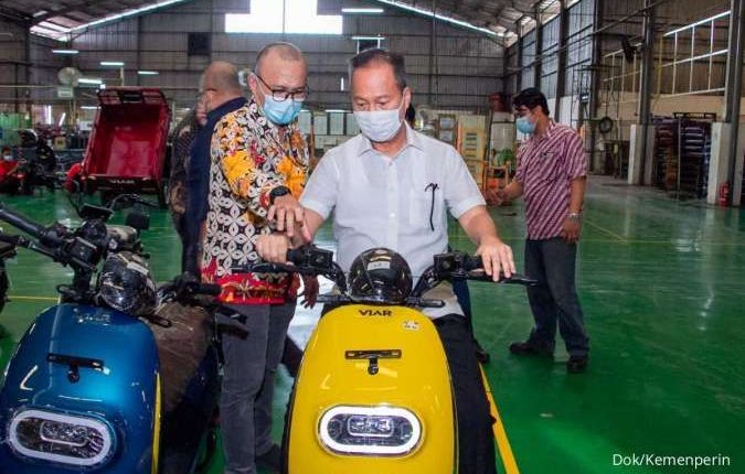 Menperin: Sosialisasi dan Edukasi Tingkatkan Populasi Kendaraan Listrik