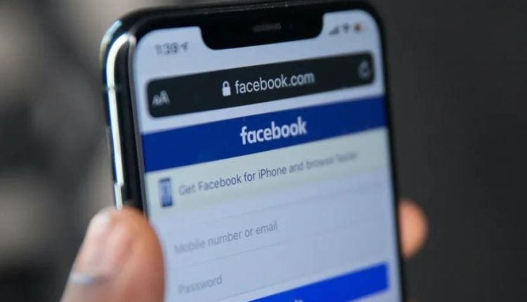 Mulai 1 Desember, Facebook akan Hapus Pandangan Politik dan Agama dari Profil
