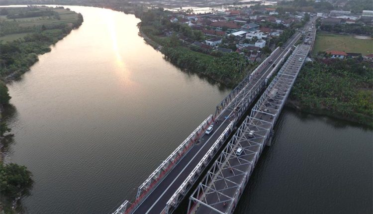 Jembatan Widang Garapan Abipraya Raih Rekor MURI