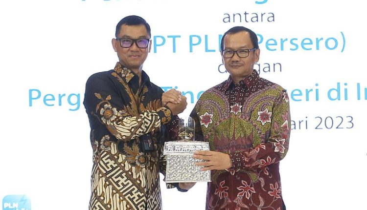Perkuat Riset dan Pengembangan SDM, PLN Kerja Sama Dengan 16 Perguruan Tinggi