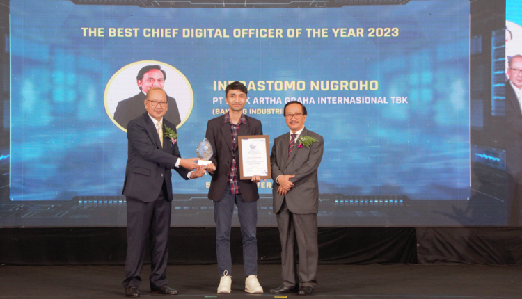 Transformasi Digital dengan Agile, Artha Graha Internasional Raih Tiga Penghargaan Digitech Award 2023