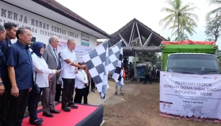 PPI Ekspor Perdana 25 Ton Kopi ke Mesir