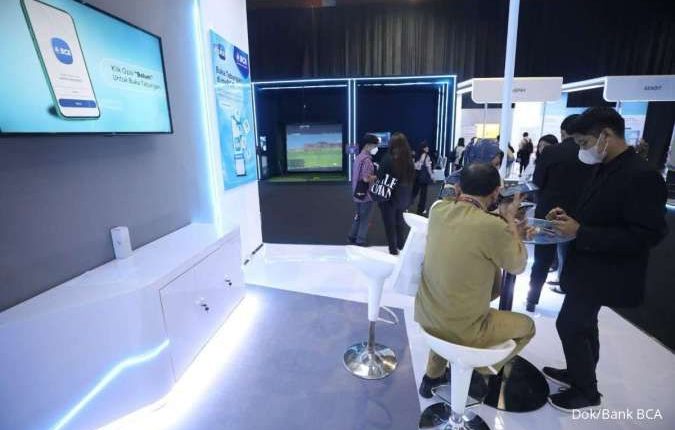 BCA Lakukan Edukasi QRIS TUNTAS dan BI Fast di FEKDI 2023