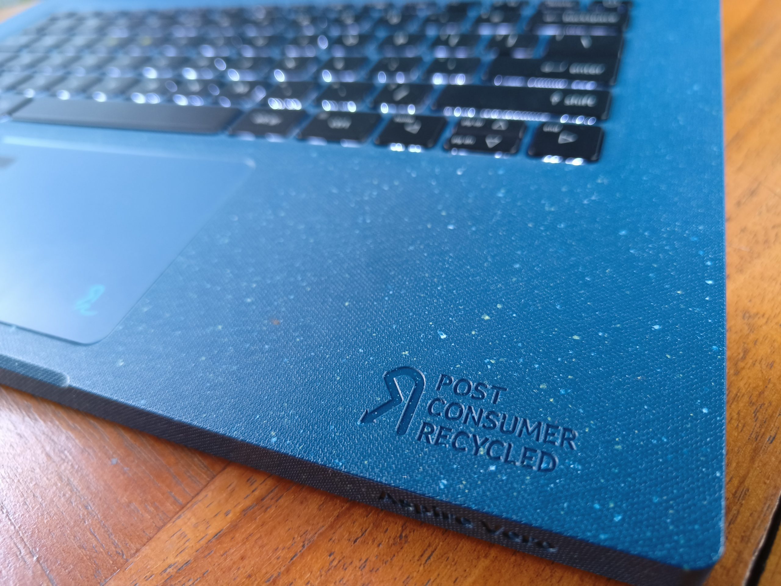 Review Acer Aspire Vero (AV14- 51)