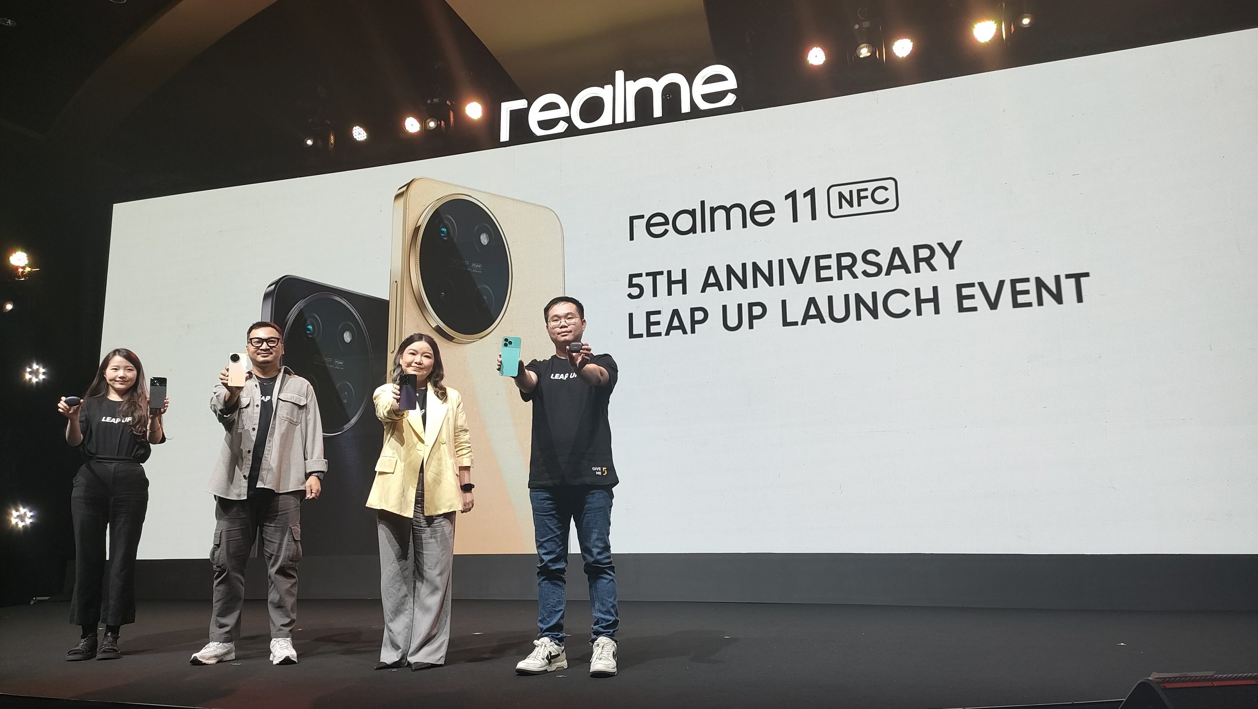 Realme 11