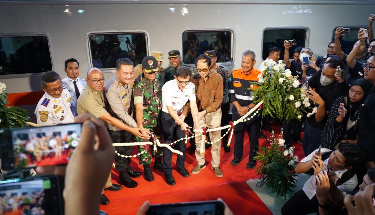 KAI Luncurkan Kereta Ekonomi New Generation