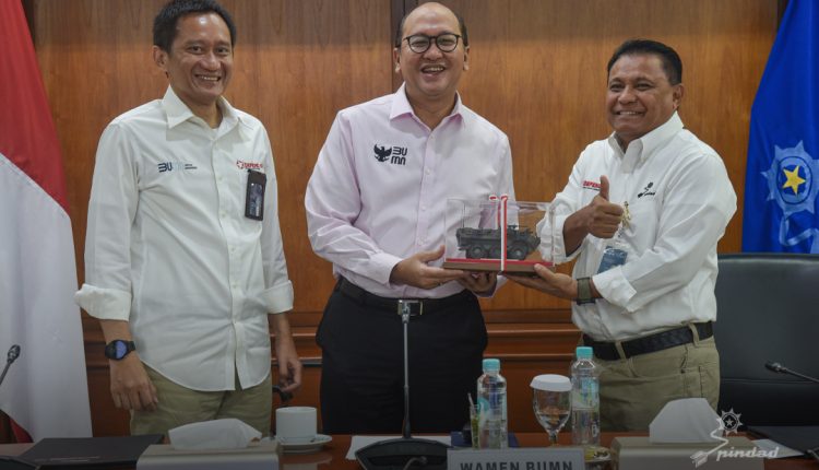 Wakil Menteri BUMN Apresiasi Berbagai Produk PT PINDAD