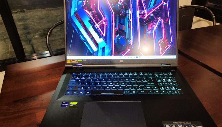 Review Acer Predator Helios 16