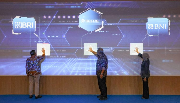 Bulog Gandeng BRI Dan BNI Kembangkan Digitalisasi Transaksi Keuangan