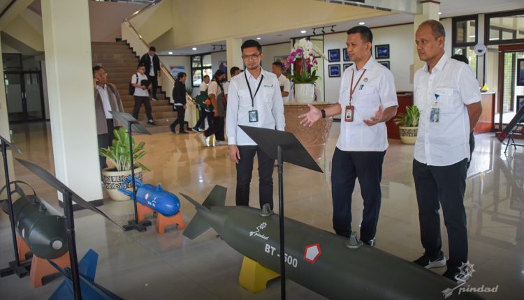 Kunjungi PT PINDAD, BRIN Jajaki Kerja Sama Pengembangan Inovasi Teknologi