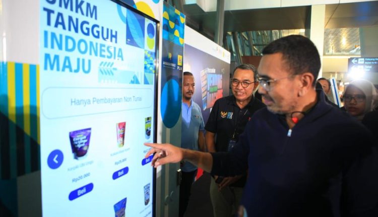 Bandara Soetta Sediakan Vending Machine Produk UMKM