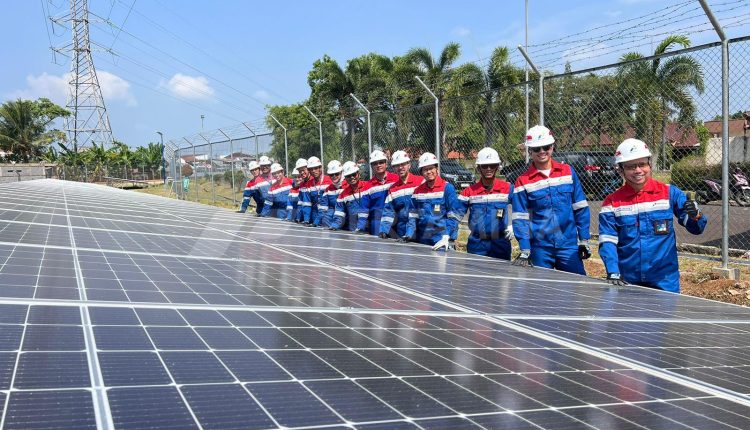 Pimpin Transisi Energi, Pertamina Resmikan PLTS Kilang Cilacap