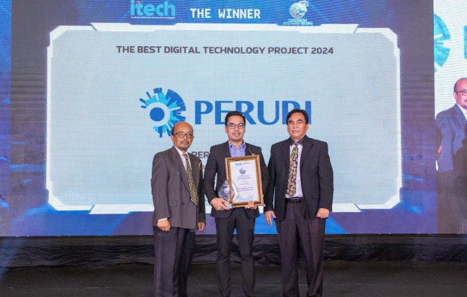 Perum Peruri Raih Dua Penghargaan Digitech Award 2024